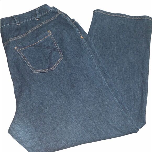 Lane Bryant Distinctly Bootcut Dark Wash Jeans - Picture 2 of 6